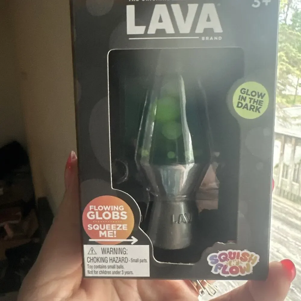 SCHYLLING Lava Squish & Flow Glow in The Dark Green. Original Lava Lamp Needoh